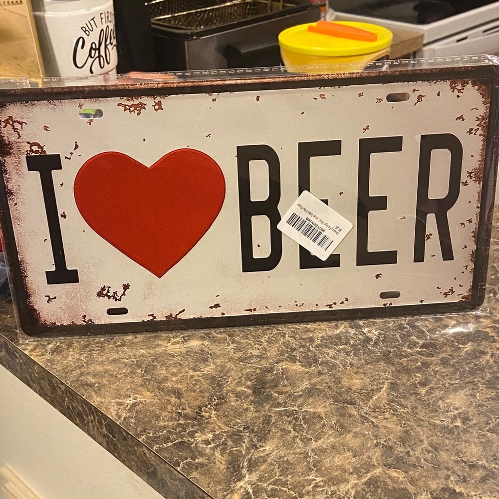 Vintage Style 'I Love Beer' Metal Sign